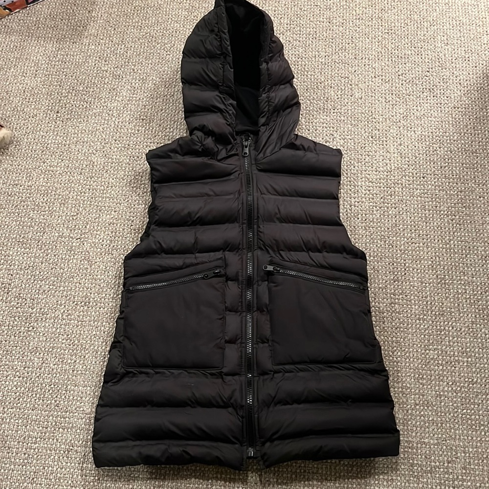 NWOT Zara Insulated Vest